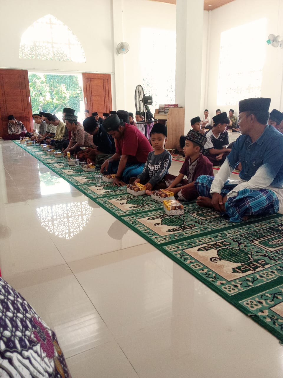 Ruang Utama Sholat